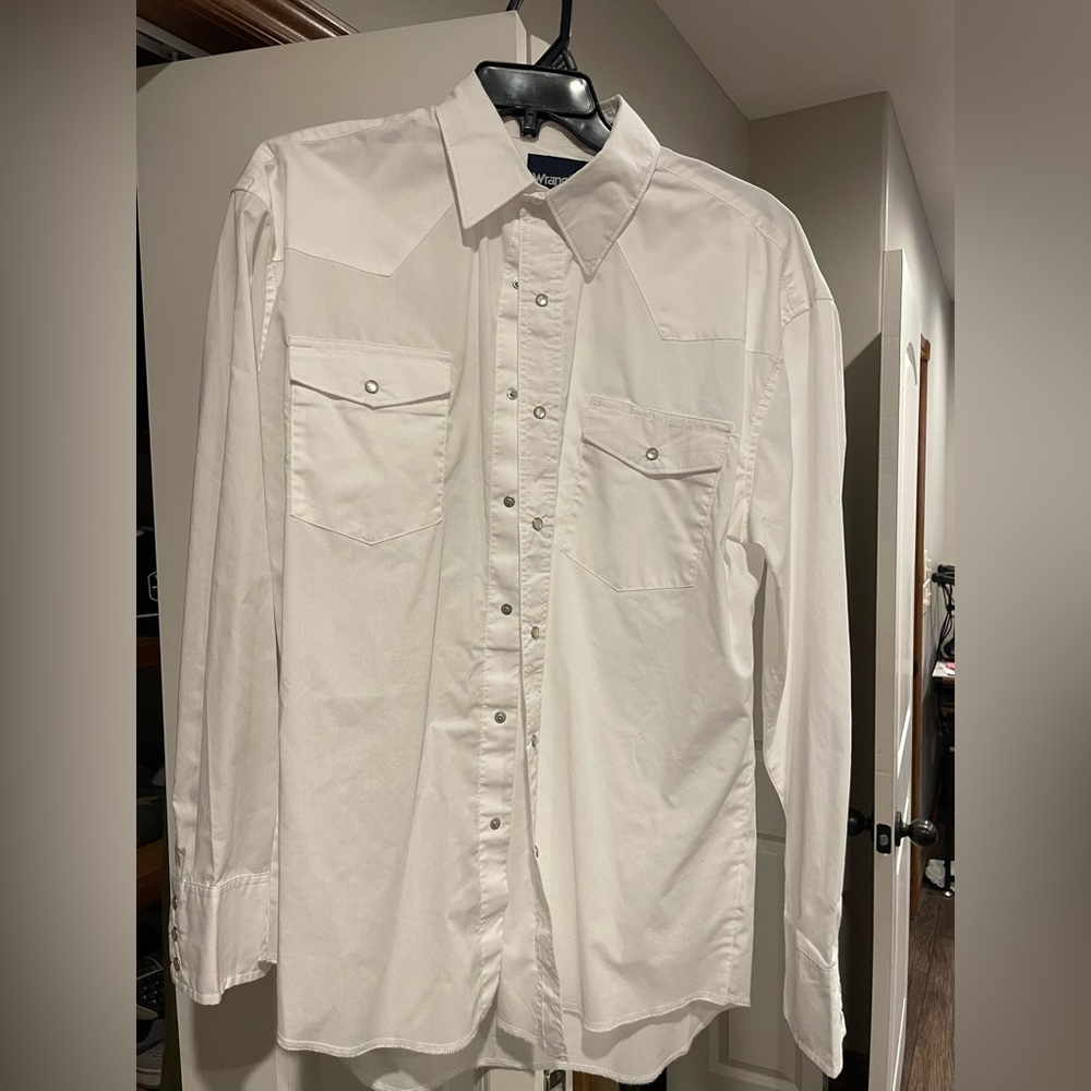 Large White Wrangler Pearl Snap